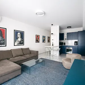  Apartment Art By Holidays Italy